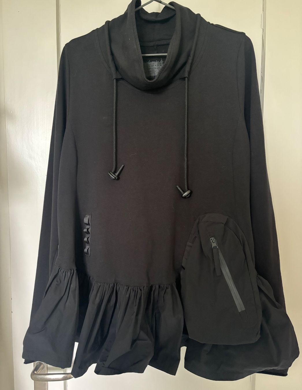 Rundholz Maglioni & Felpe: Rundholz Black Label Pullover, Size M, Black – Usato da Erlenbach ZH venduto da verbena_mint 6
