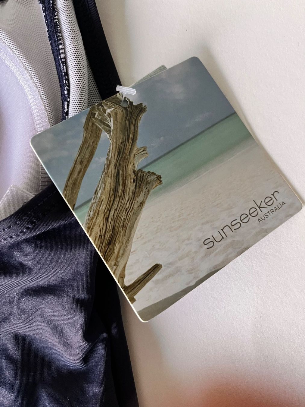 Sunseeker Badekleider & Bikinis: SUNSEEKER, Badekleid, Grösse 36B, Farbe Dunkelblau/gemustert – Neu und originalverpackt aus Rudolfstetten von gst_g7xl 2