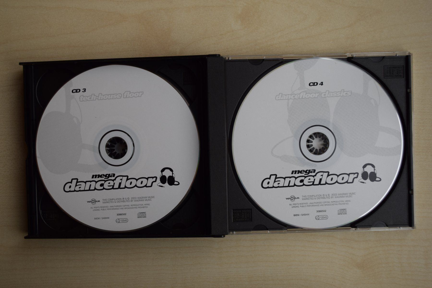 CDs: mega dancefloor 4CDs (166) – Gebraucht aus Reutigen von DONDON55 5