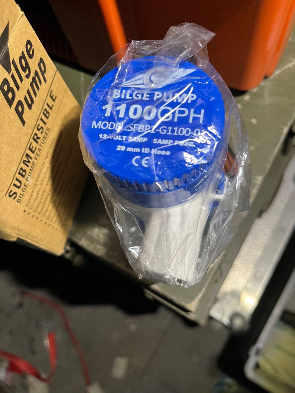 Pumpen & Teile: Bilge Pump 12 Volt 1100 GPH neu – Neu (gemäss Beschreibung) aus Cressier FR von schmidli010 3