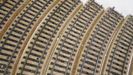 e48 Märklin 60 Stück 5100 gebogenes M-Gleis