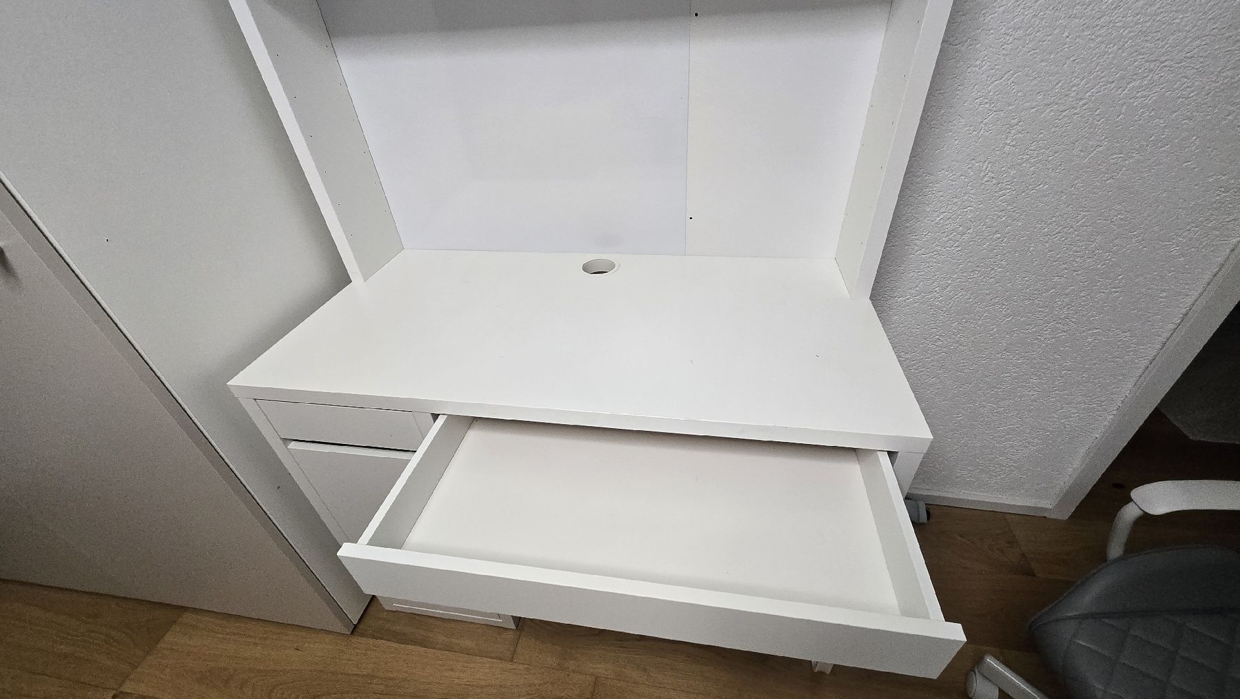 Schreibtische: ikea Kinder Schreibtisch – Gebraucht aus Frenkendorf von blueeyes8 2