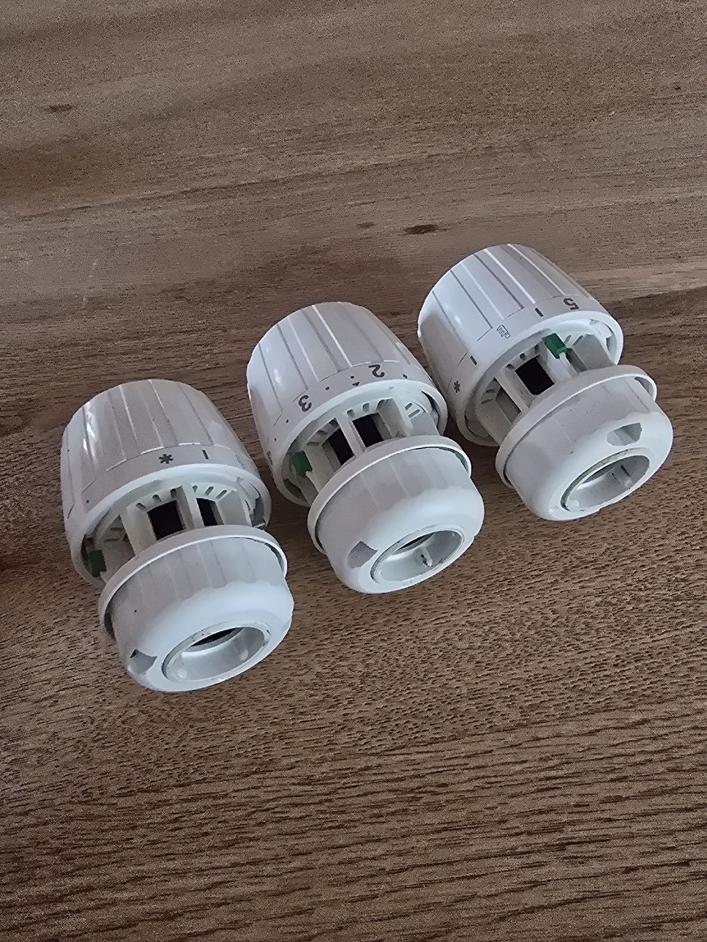 Radiatori: tête thermostatique danfoss – Usato da Le Locle venduto da Marc9194 1