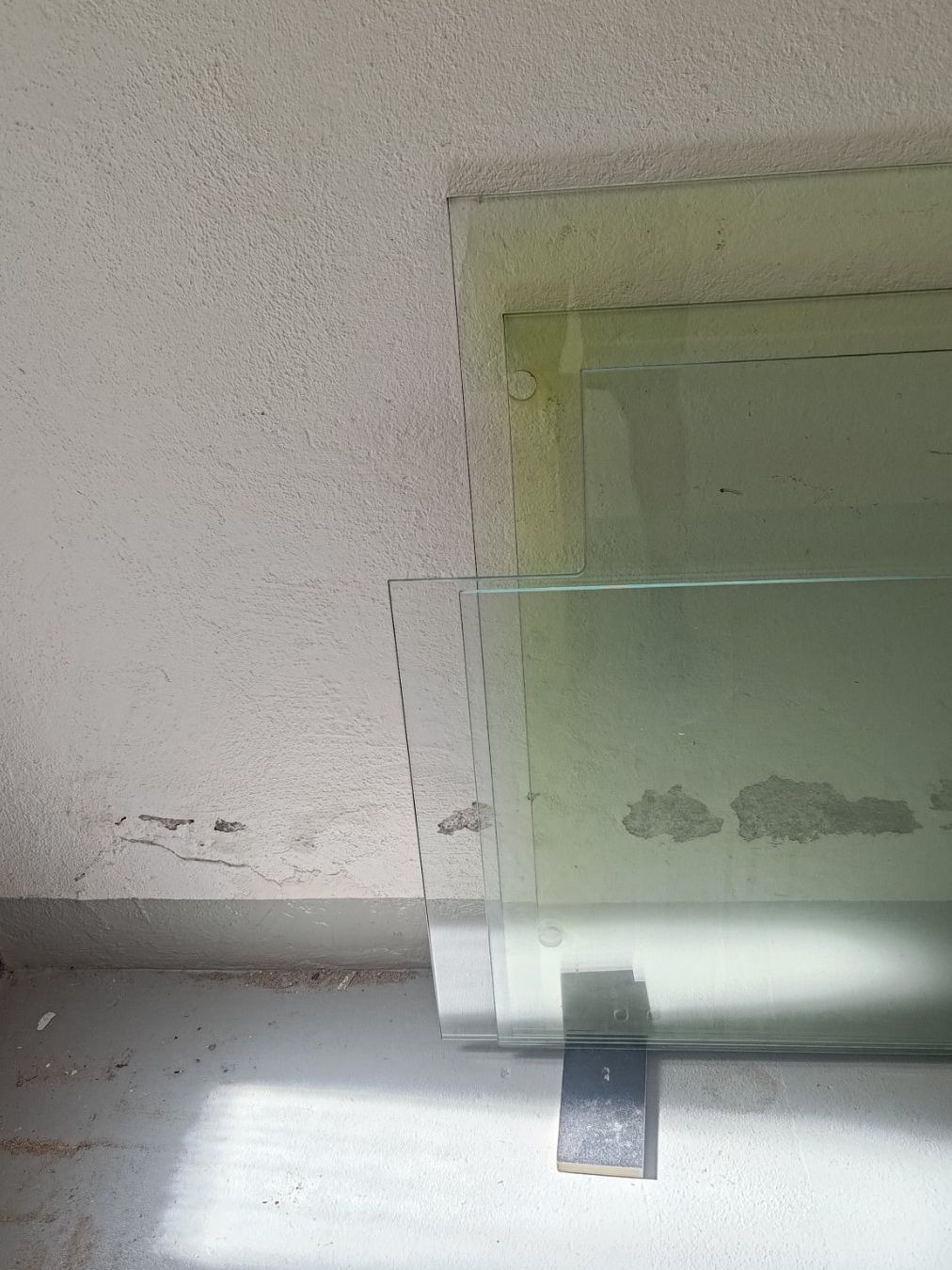 Bicchieri: Grosse 8mm Glasscheiben VSG, ESG, Vitrinenglas – Usato da Gerzensee venduto da cobo02 6