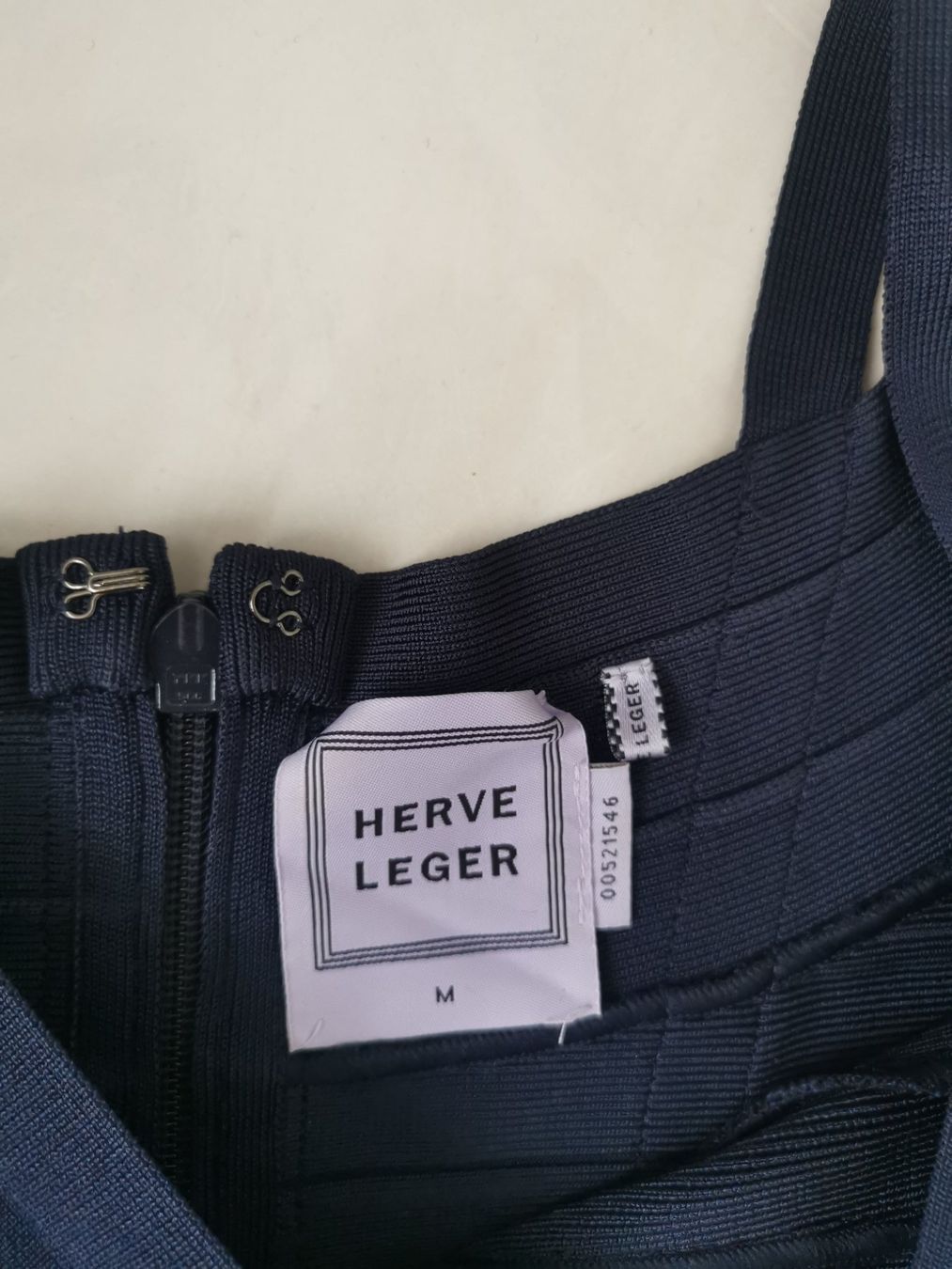 Vestiti: Herve Leger Kleid navy M, passt 36 bis 38 – Usato da Fehraltorf venduto da freeform2020 3