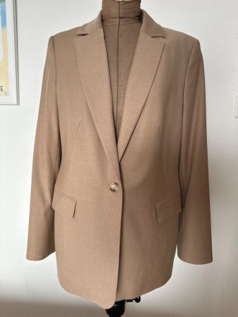 Wunderschöner comma Blazer, NEU!