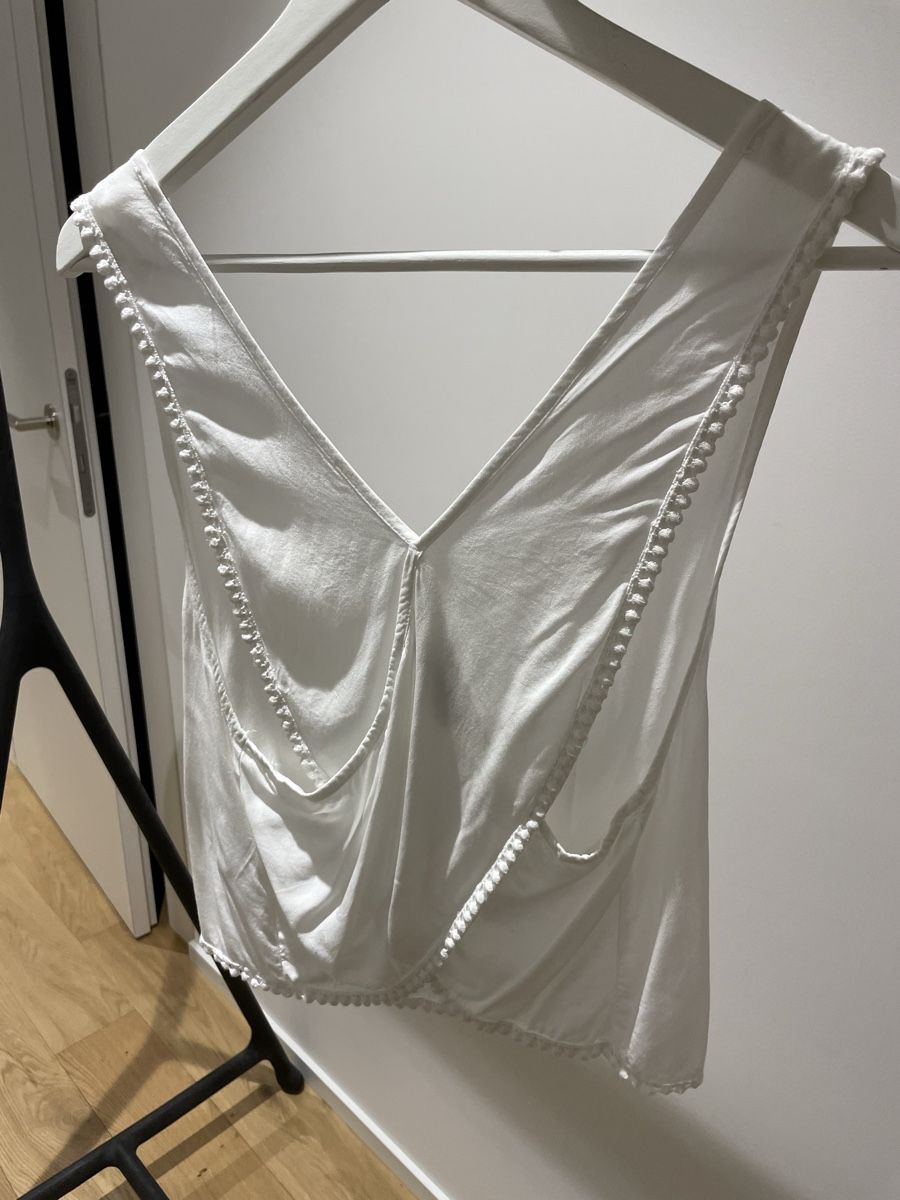 Top: 🤍Weisses Top, One Size – Usato da Arbon venduto da llaauraa 1