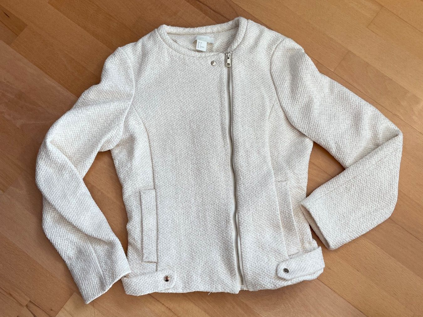 H&M Giacche: H&M Bouclé Jacke, creme-weiss, Grösse 34 – Usato da Hubersdorf venduto da JanasHeartTreasures