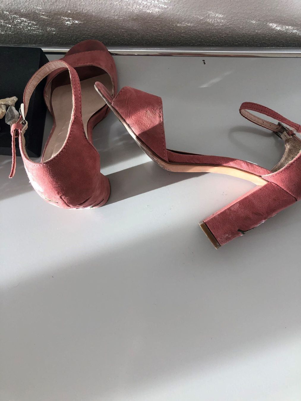 Damenschuhe: rosa pumps mit blümchen – Gebraucht aus Neuhausen am Rheinfall von stundgirl 3
