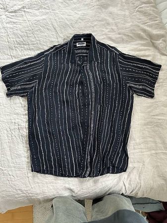 Sommerliches Hemd mit Wellenmuster blau XL