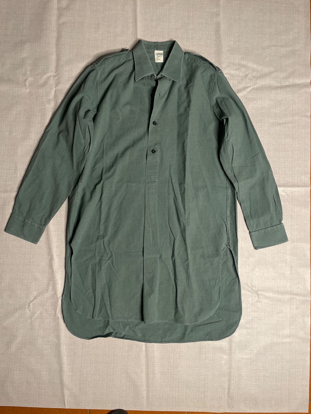 Camicie: Hemd Militarisch since 1963 – Usato da Capolago venduto da LA.BOTTEGA