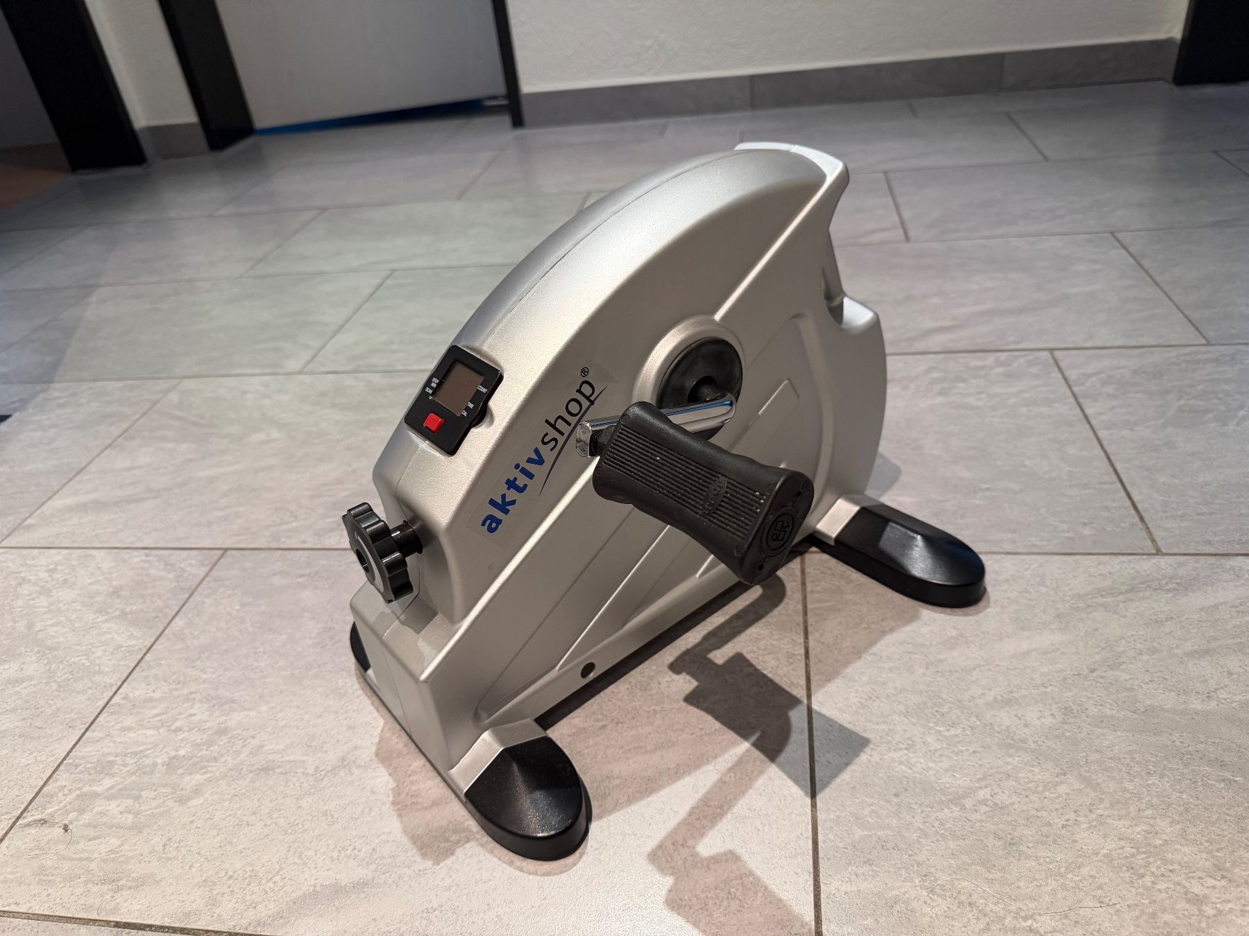 Hometrainer: Mini Heimtrainer 2.0 - aktiv Shop – Usato da Bülach venduto da Loredana13