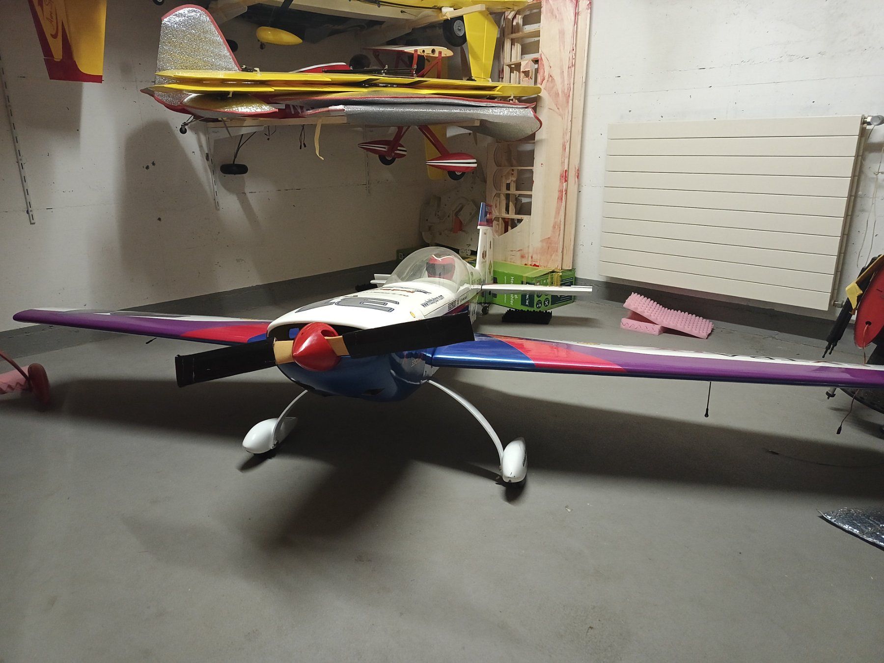 RC Kits de montage: Extra 330 Hangar 9 – D'occasion à Uznach par Rzeljko 3