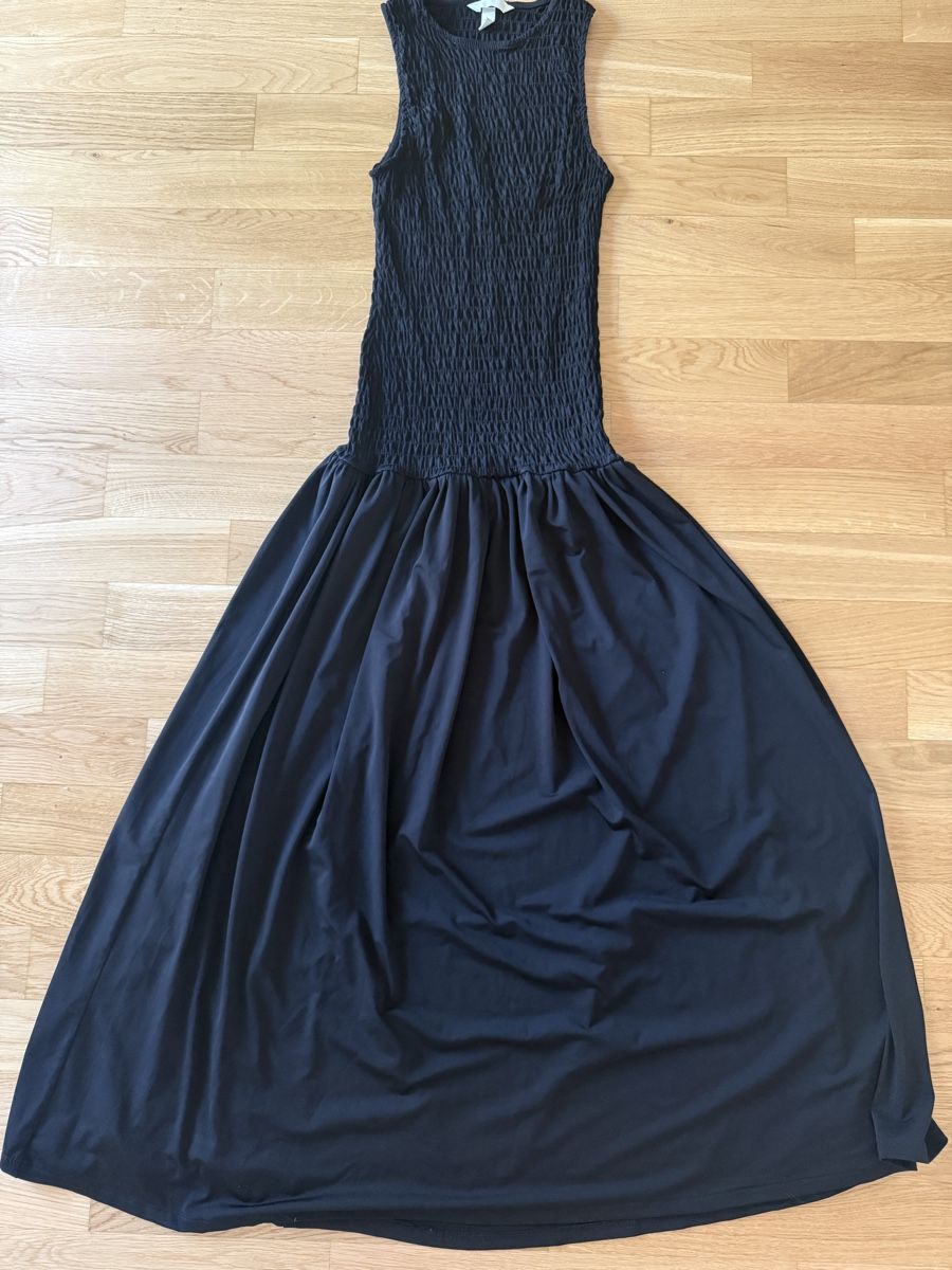 H&M Vestiti: Schwarzes Sommerkleid von H&M – Nuovo (secondo la descrizione) da Zürich venduto da Koller.S