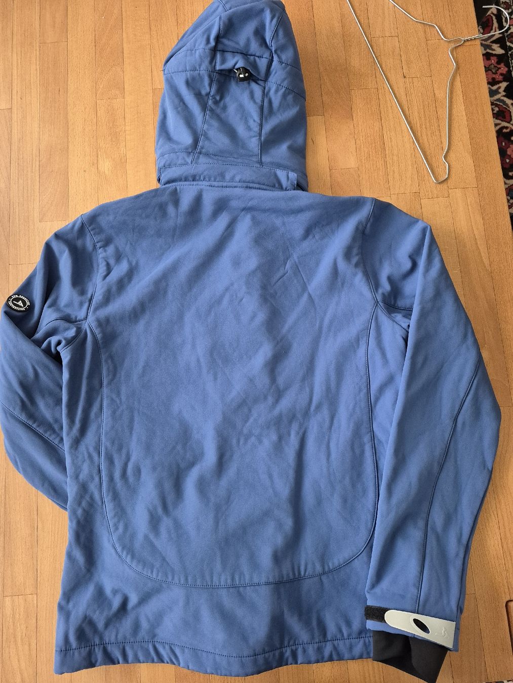 Giacche: Top Softshell Jacke von Tom Bergsteiner, Grösse S, Blau – Usato da Wädenswil venduto da Orso31 7