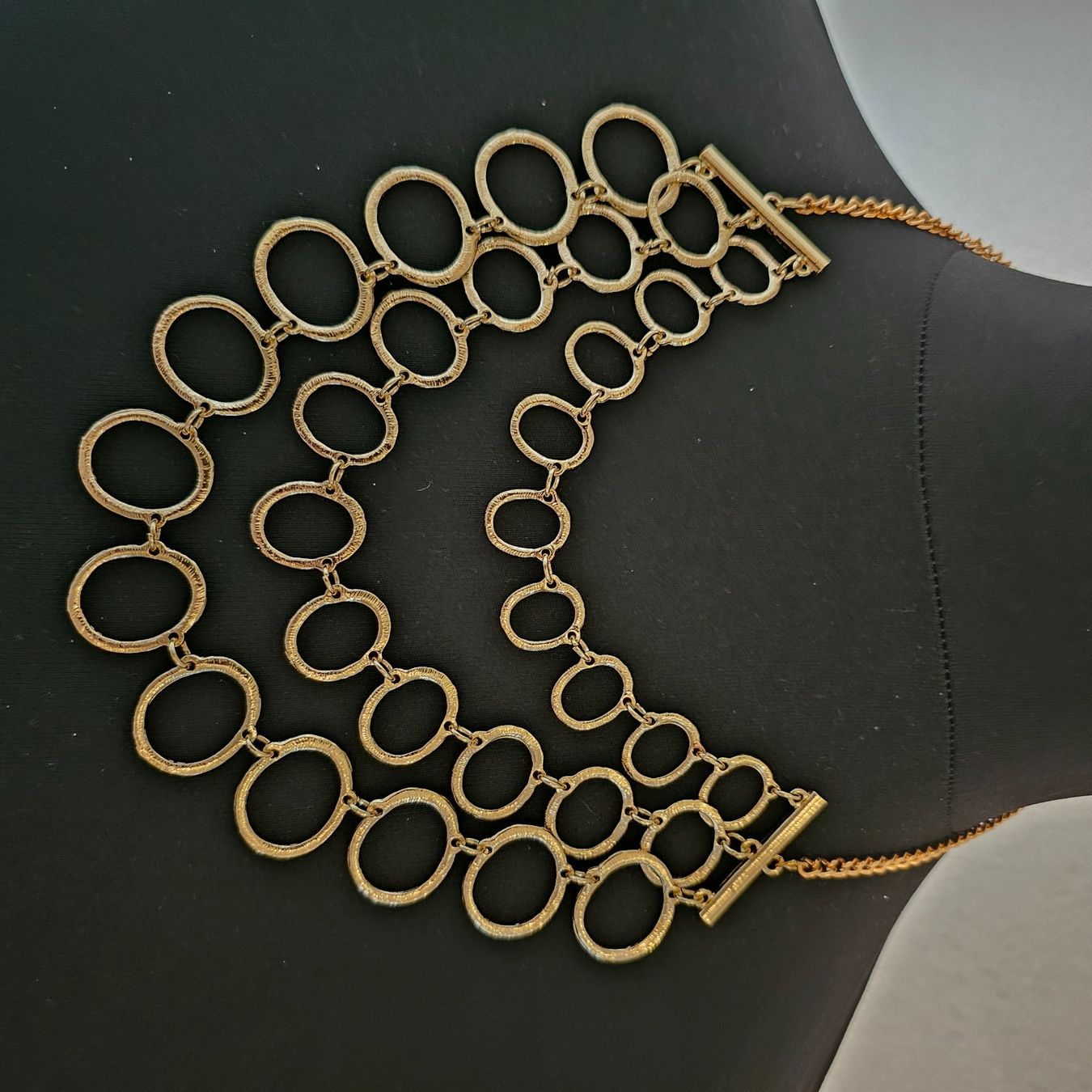 Catenine: ENDET Goldene Statement Kette, – Nuovo e nell'imballaggio originale da wolfhalden venduto da 46464646