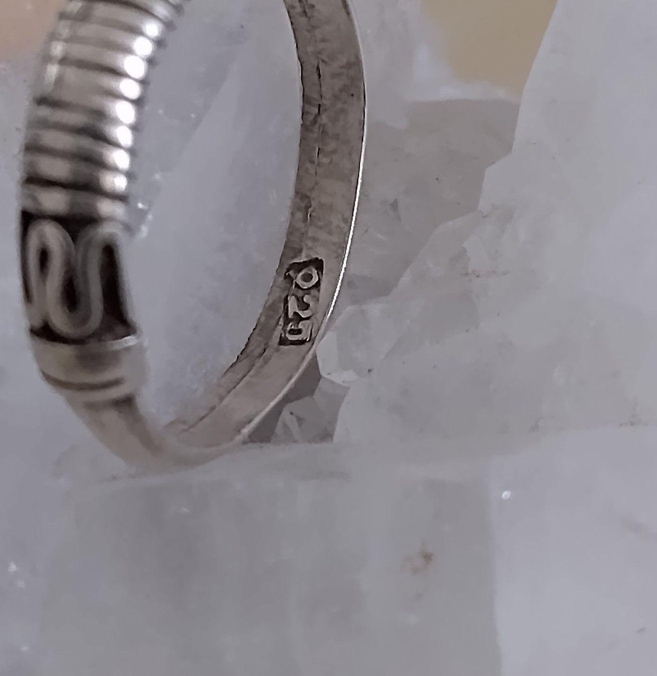 Anelli: RING IN 925 SILBER HALBSEITIG GEMUSTERT – Usato da Romanshorn venduto da Stubsinator 2
