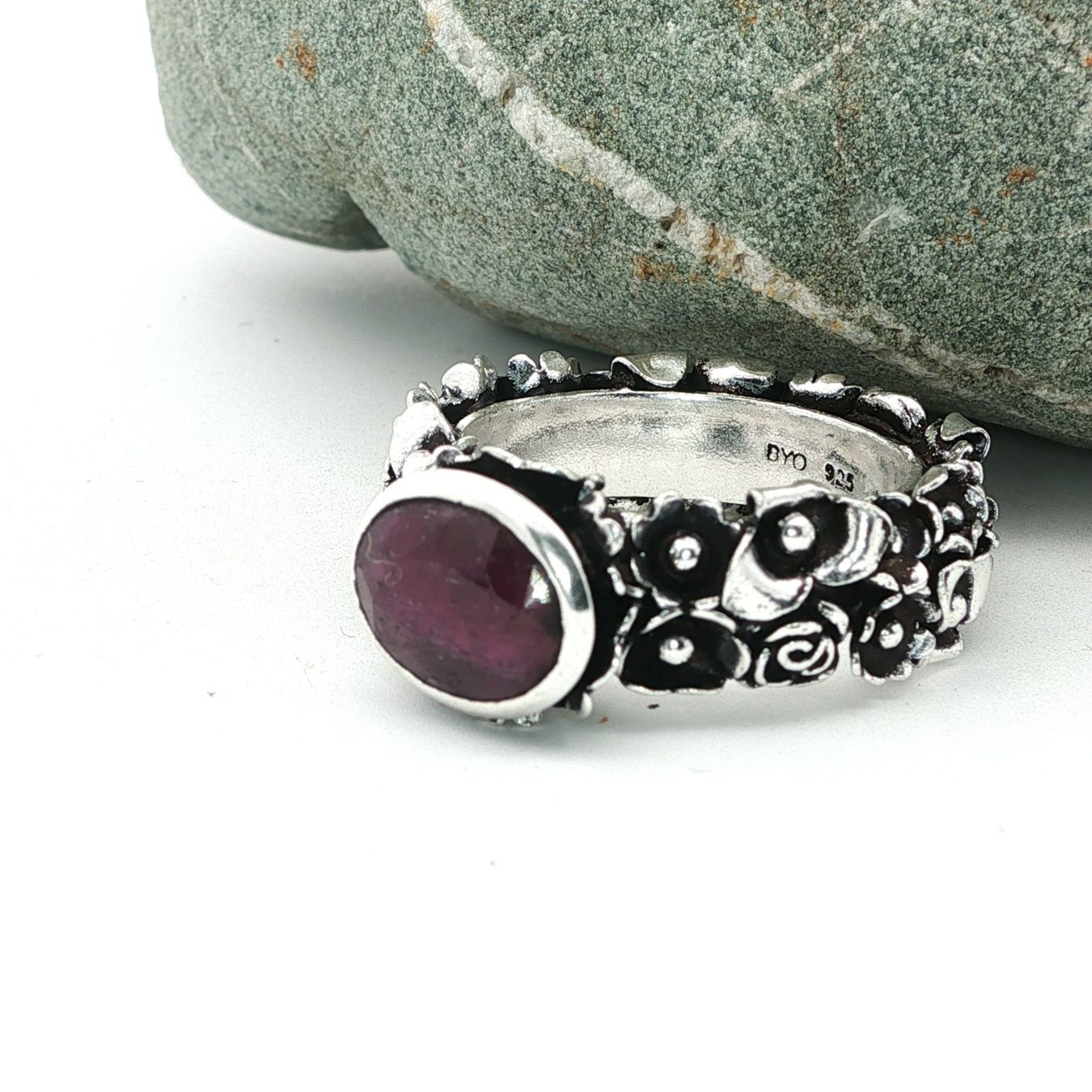 Olga Ribler Anelli: Unikate Silber Ring 925 mit Rubin Grösse 60 – Nuovo (secondo la descrizione) da Luzern venduto da Schmuckoutlet 2