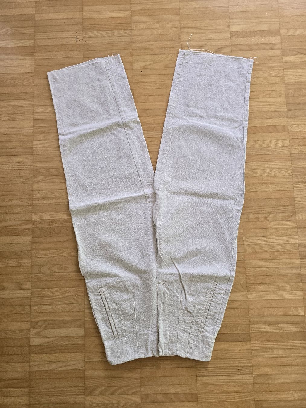 Pantaloni: Hose, Beige, Gr. XS – Usato da St. Gallen venduto da A.W.128 1