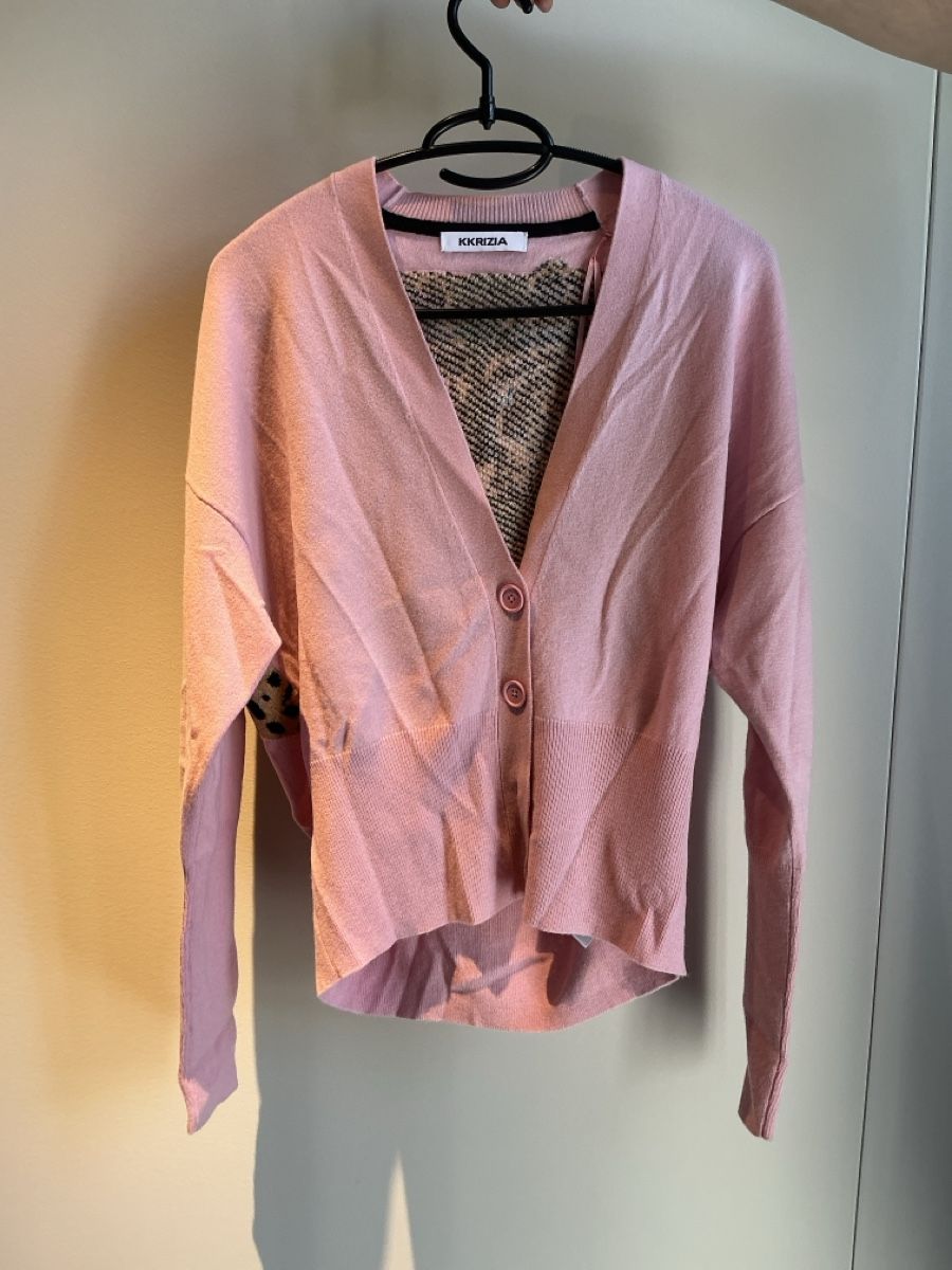 Giacche: Strickjacke von Kkrizia – Usato da Zürich venduto da lukasg.meier