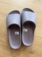 Adidas Lumia Slides Gr. 42
