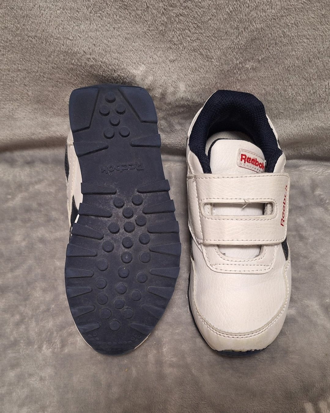 Reebok Scarpe per ragazzi: Turnschuhe Reebok - Gr. 28 – Usato da Luzern venduto da Duga5 2