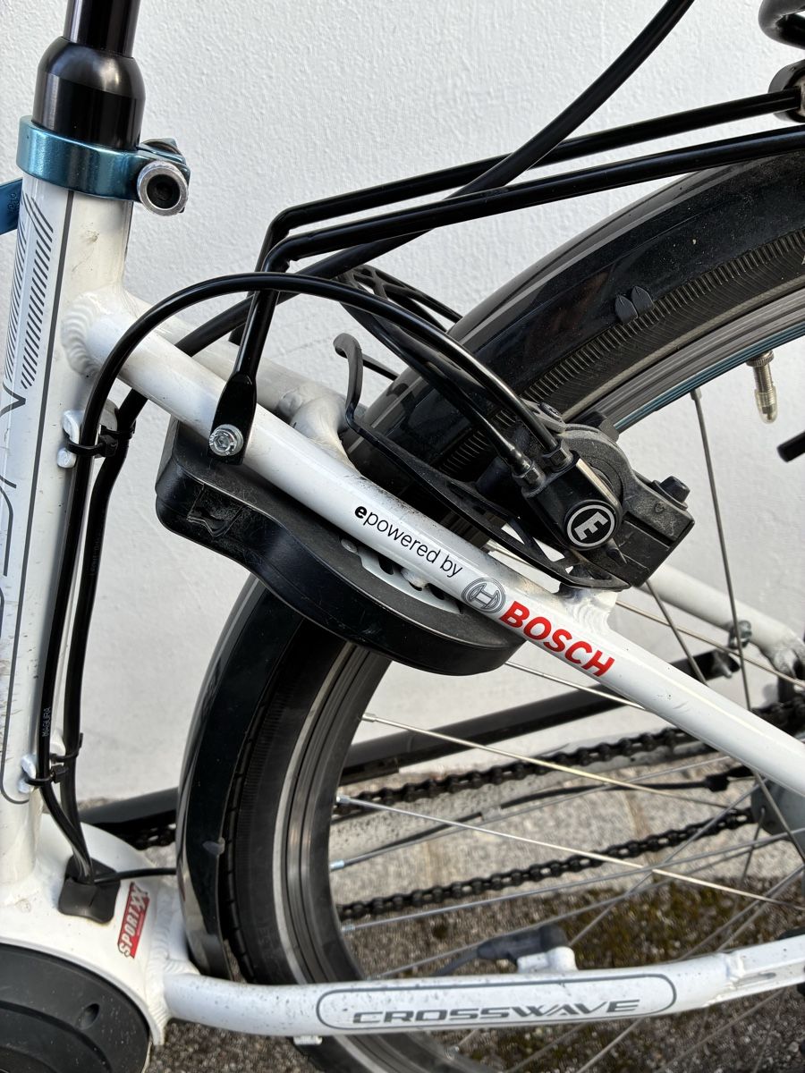 Crosswave Electric Bicycle with Bosch Active Line Motor (Défectueux) à ...