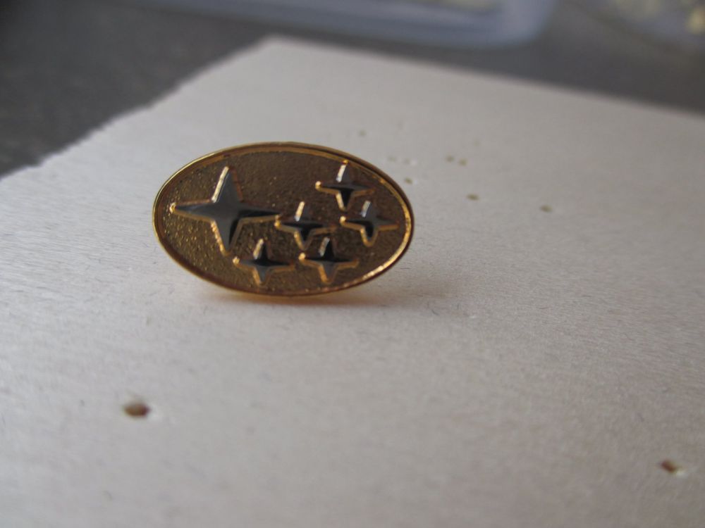 Subaru Pin (Neu (gemäss Beschreibung)) in Felsberg für CHF 0.5 – mit ...