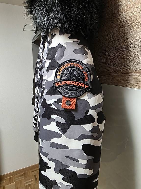 Superdry Jacken: Giacca Superdry – Gebraucht aus Cugnasco von Francomingione 3