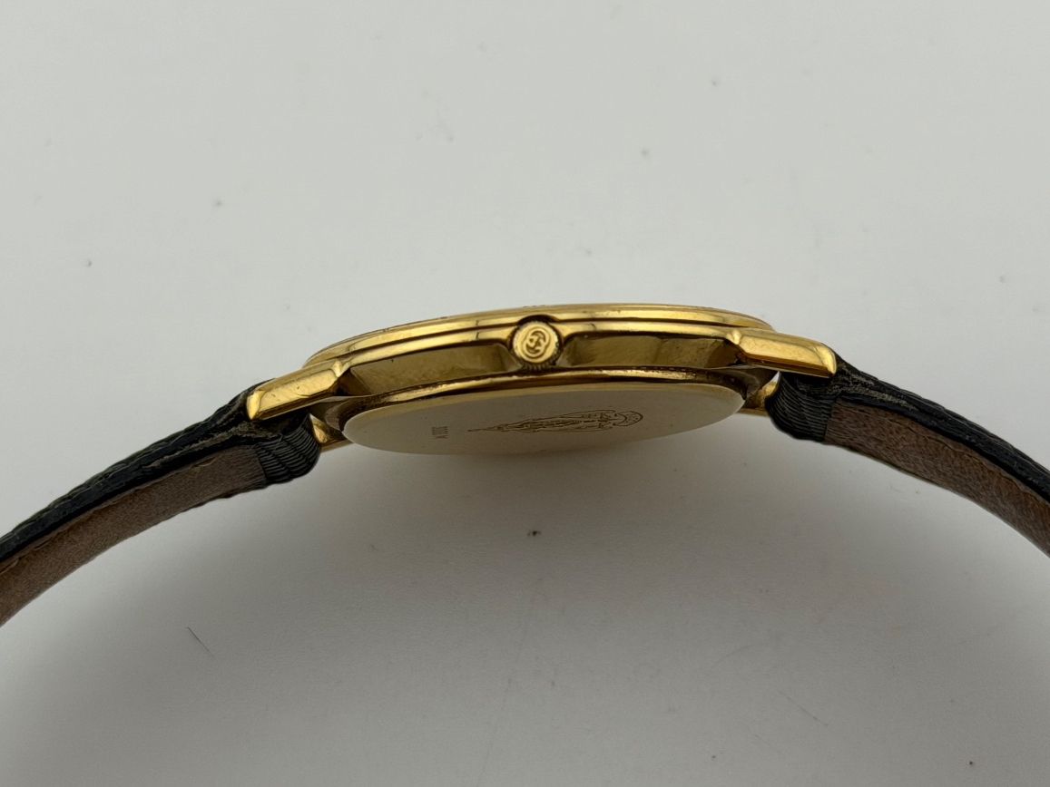 Gucci Uhren: Vintage GUCCI Herrenuhr läuft – Gebraucht aus Biel/Bienne von MrP_WatchesBiel 3