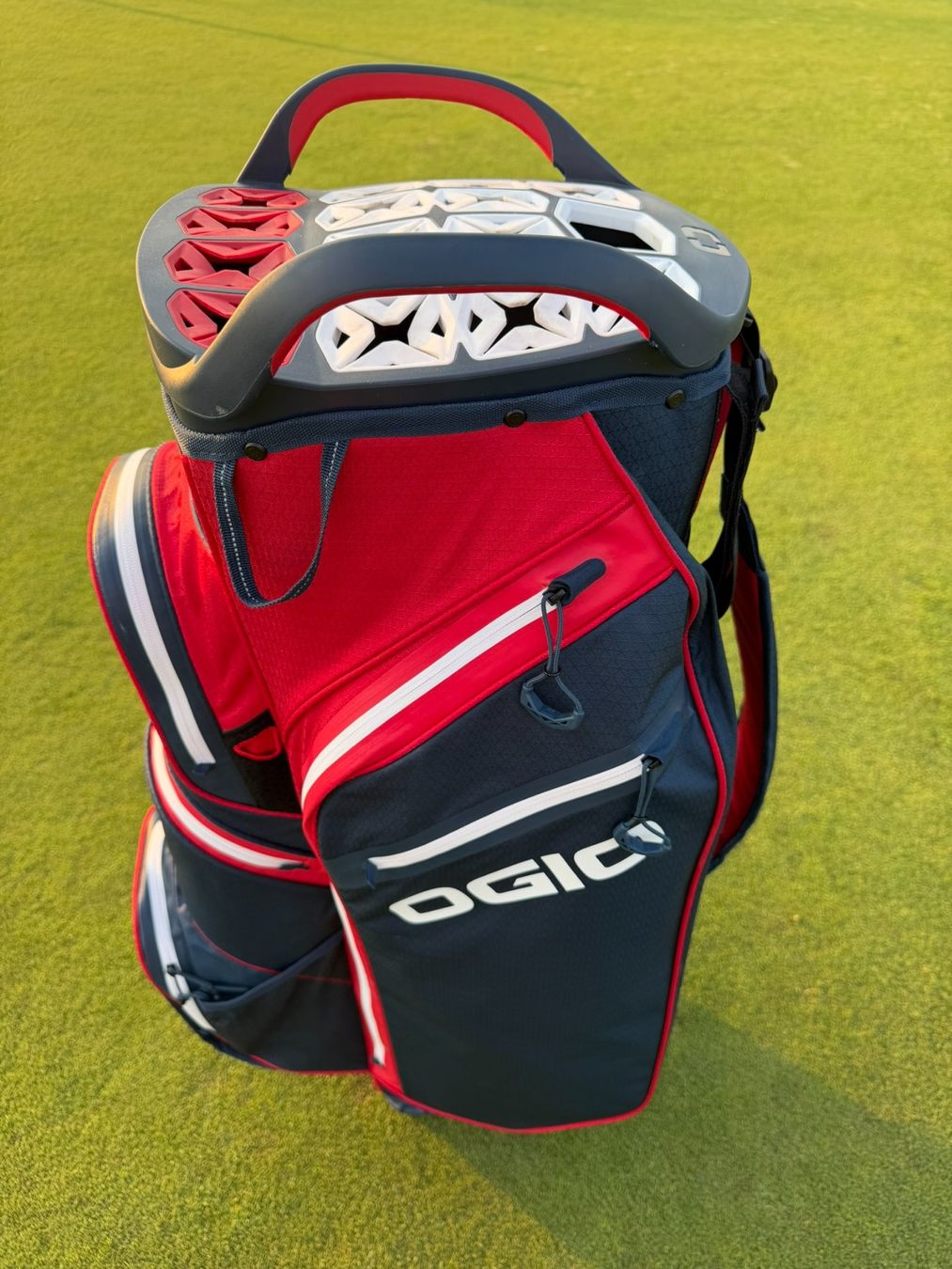 Ogio Taschen: Golfbag - Ogio All Elements Silencer - Cartbag – Neu (gemäss Beschreibung) aus Cham von Harru 6