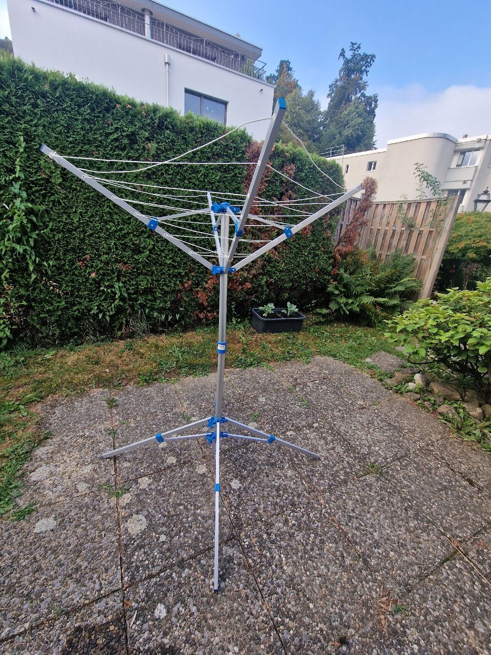 Cintres: Clothes Hanger – D'occasion à Ebikon par jag_bmt9