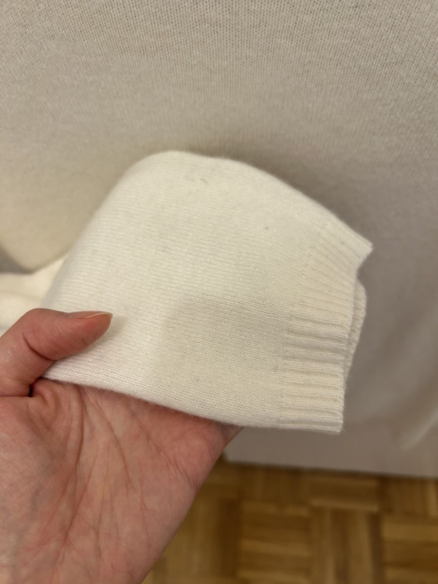 Maglioni & Felpe: Wool sweater size XS – Nuovo (secondo la descrizione) da Genève venduto da Shaaalll 2