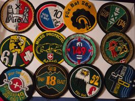 12 Badges Divers Infanterie Abzeichen