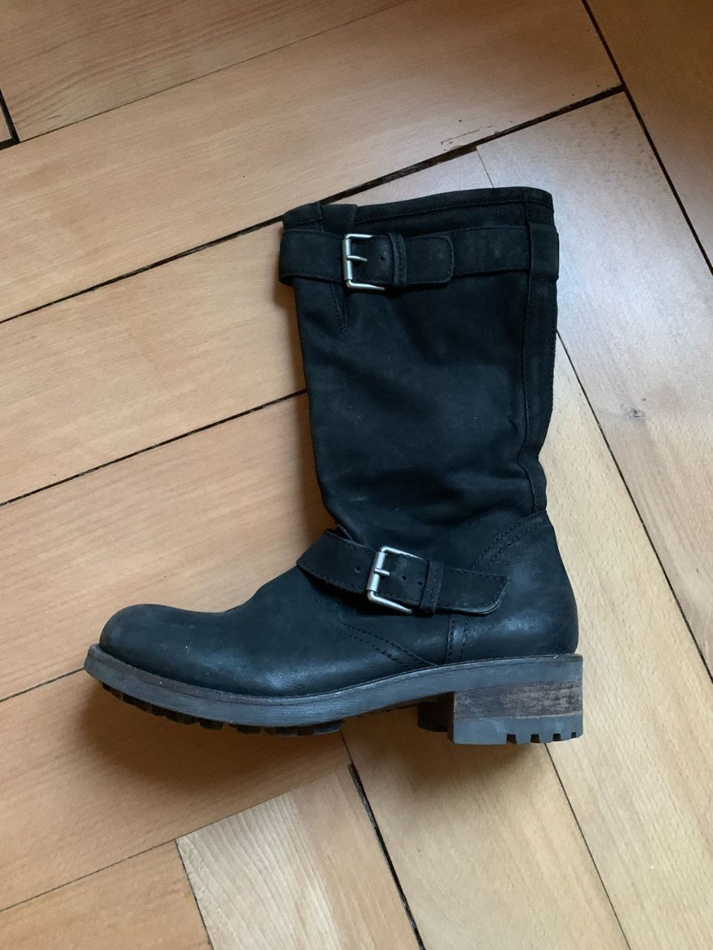 Globus Scarpe da donna: GLOBUS - Leder Stiefel schwarz 39 – Usato da Zürich venduto da Diazaio 1