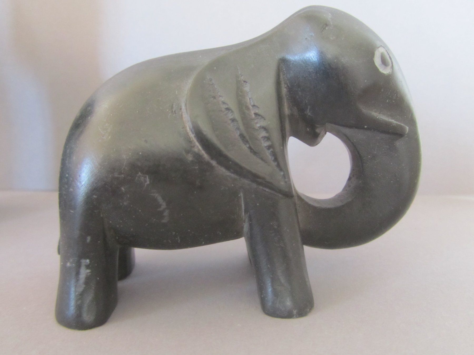Statuette: Elefanten-Sammlung: 12 Exotische Glücksbringer – Usato da Seengen venduto da mikelele 7