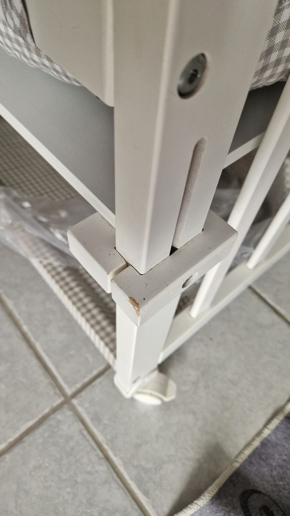 Letti: Babybett mit Zubehör – Usato da Mühlethal venduto da ultra-p4 2