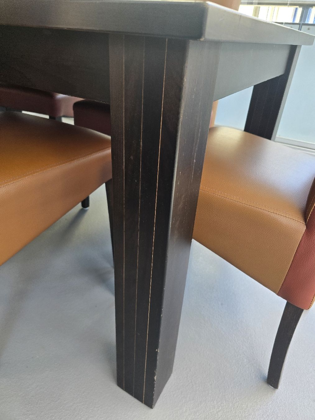 Tavoli: Esszimmertisch mit 6 Stühlen – Usato da Gossau SG venduto da SiGoo 1