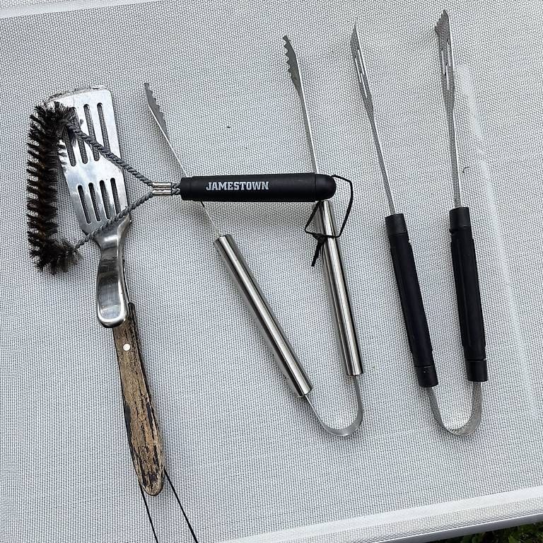 Grills: Grill mit Gas von Jamestown – Gebraucht aus Schaffhausen von mikelcroft 2
