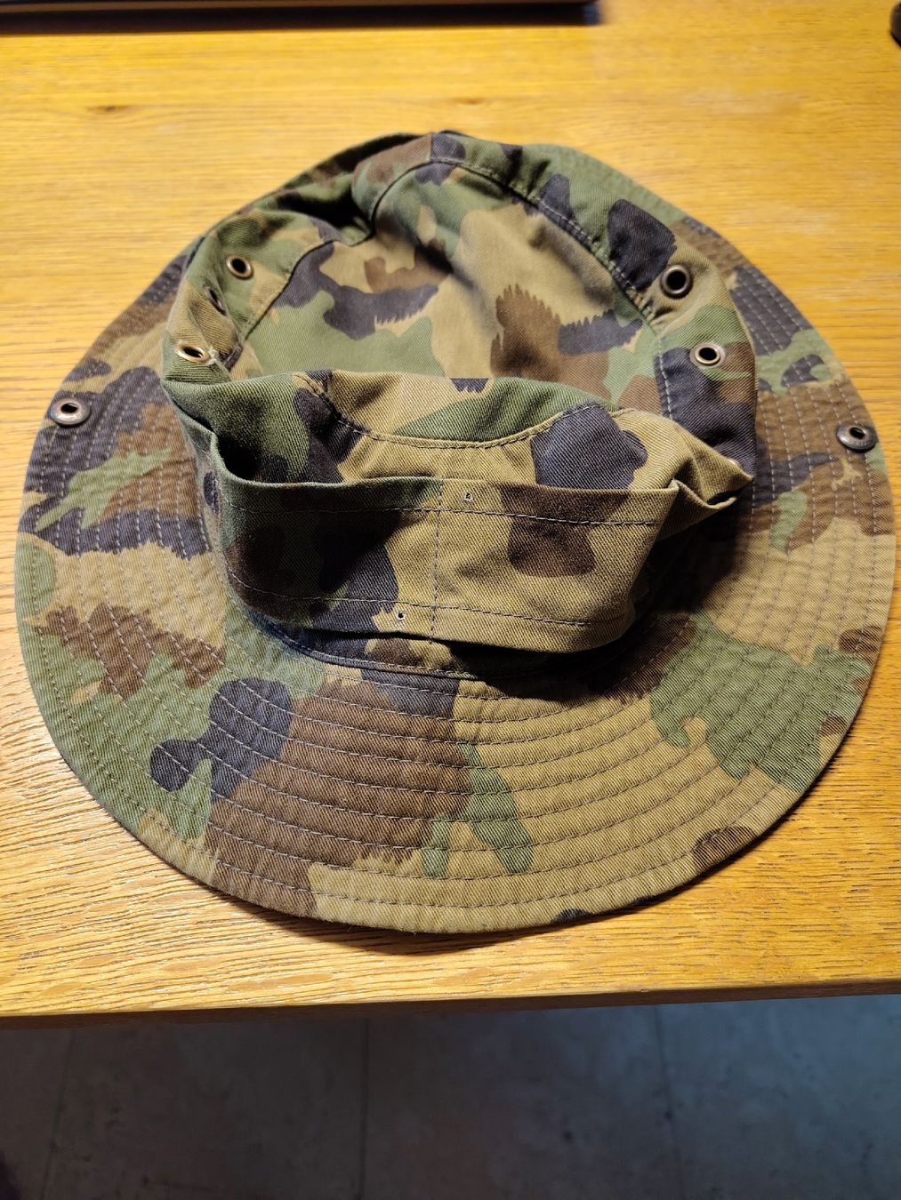 Schweizer Armee Copricapi, berretti & cappellini: Junglehut Schweizer Armee Militär Original – Usato da Langnau b. Reiden venduto da muurbuur 5