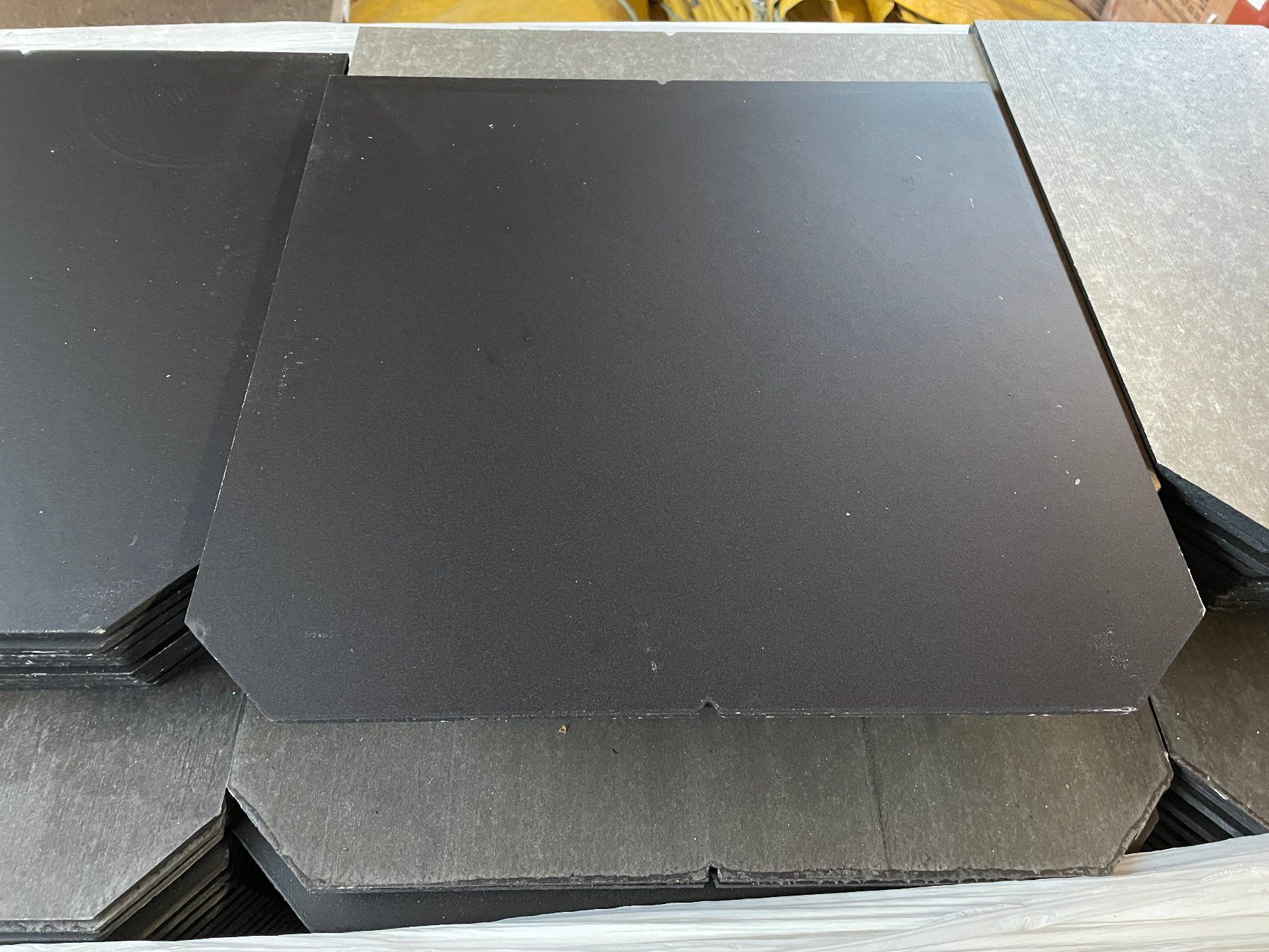 Eternit Piatti di portata: Dachschiefer "Eternit" Faserzementplatten – Nuovo (secondo la descrizione) da Mühleberg venduto da Koma67 1