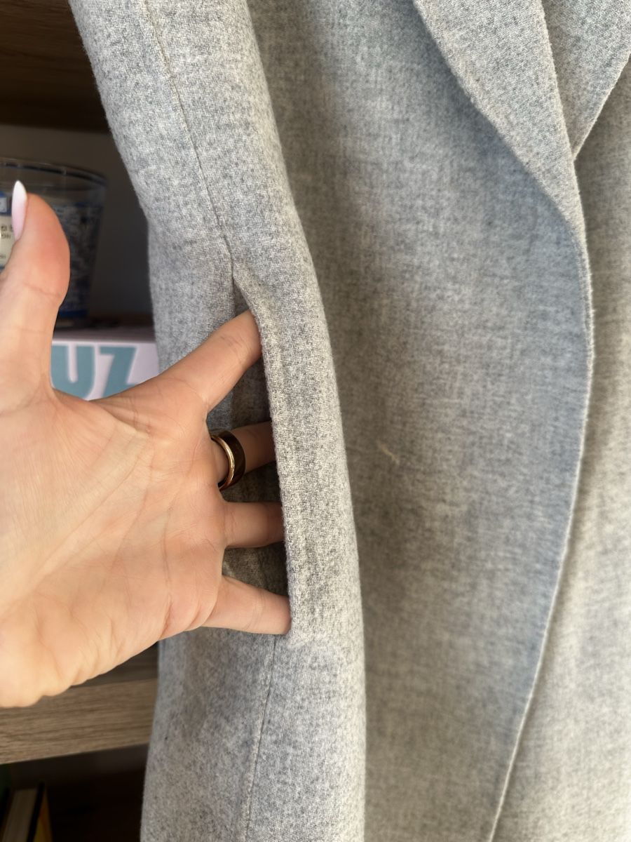 Zara Giacche: Veste sans manches grises hand made S – Nuovo (secondo la descrizione) da La Croix (Lutry) venduto da secondhandZara 4