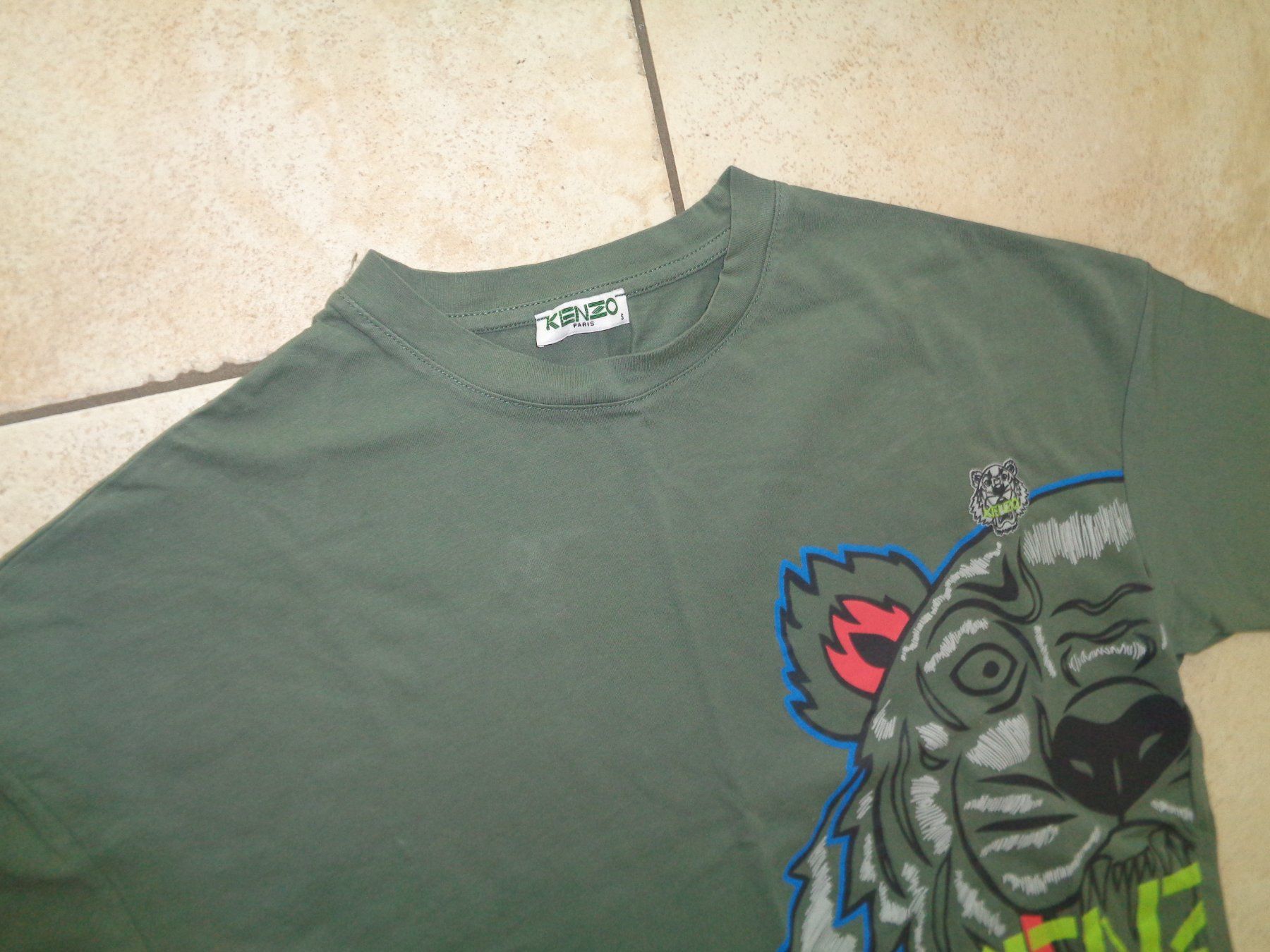 T-shirt: Shirt  Grösse S – Usato da Kreuzlingen venduto da Robi-2003 1