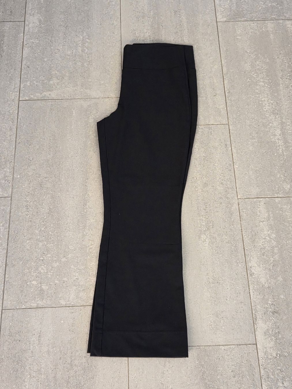 Hosen: schöne, bequeme Hose, Japan TKY – Neu (gemäss Beschreibung) aus Wiesendangen von Sinhuk 1