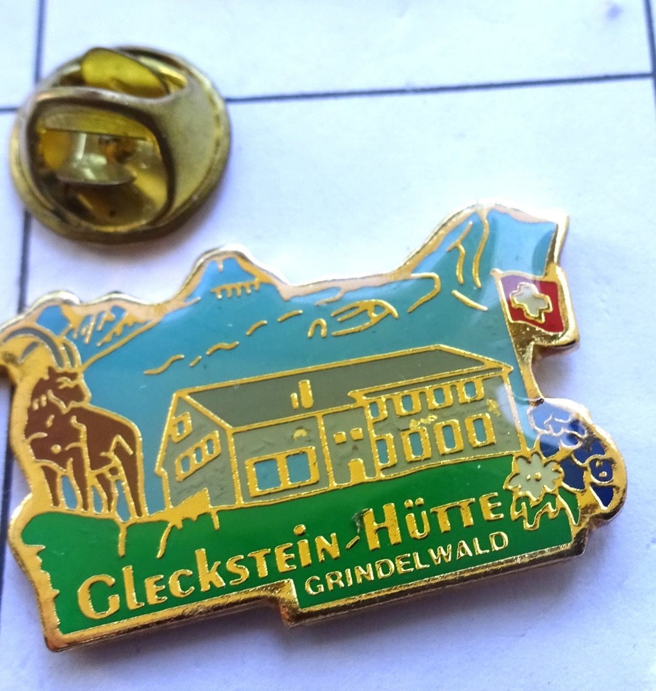 Placchette & Badge: Pin Gleckstein Hütte  Grindelwald – Usato da Utzenstorf venduto da BUtter81