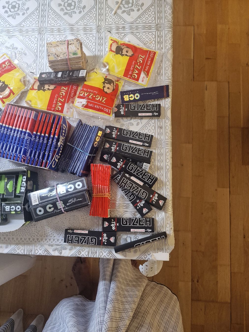 Tabak: Cigarette filters and rolling papers collection – Neu und originalverpackt aus aarau von judn 2