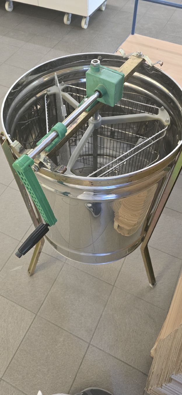 Toutes les machines:  Honigschleuder  – D'occasion à Weiningen ZH par ped_fbx2