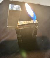 Feuerzeug S.t. Dupont 007