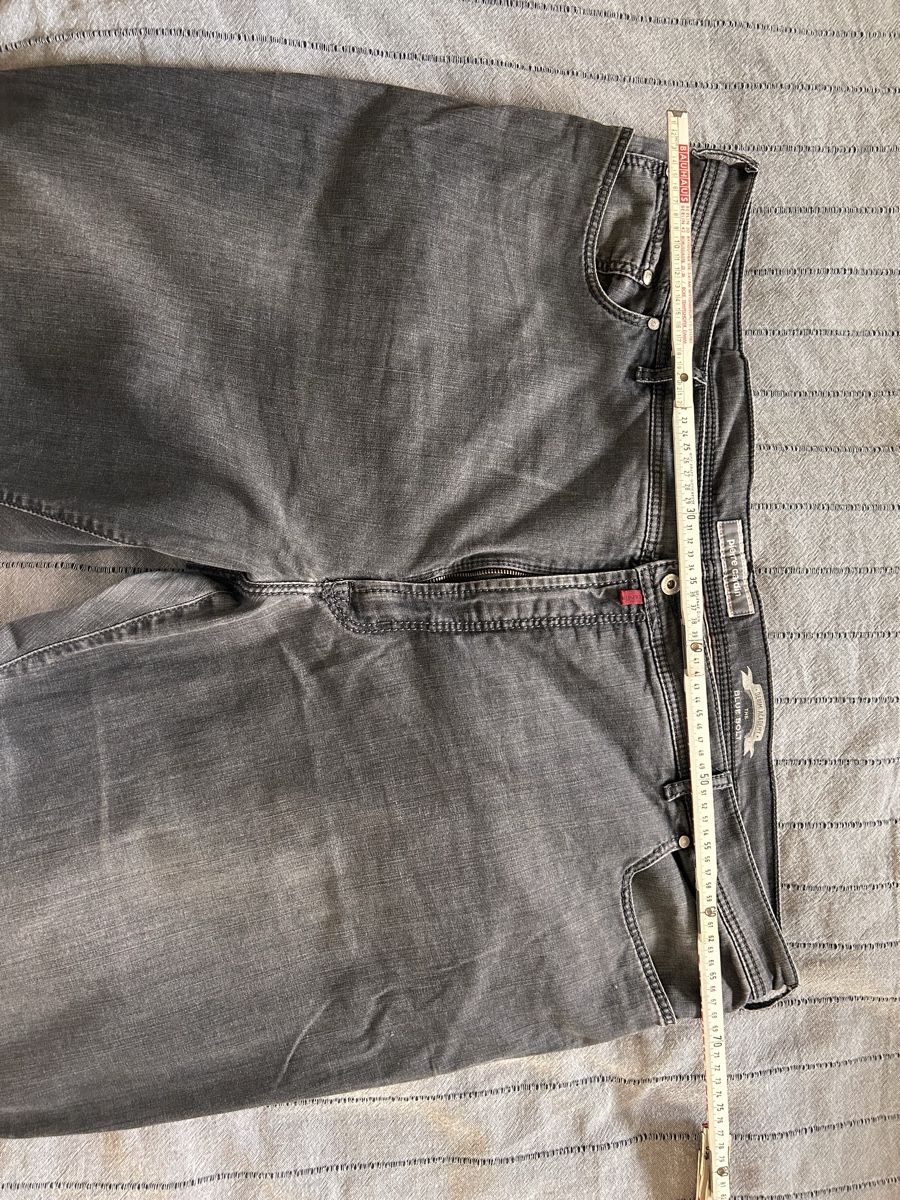 Pierre Cardin Jeans: Zwei Jeans in Übergrösse – Usato da Rheineck venduto da snc_g95p 4