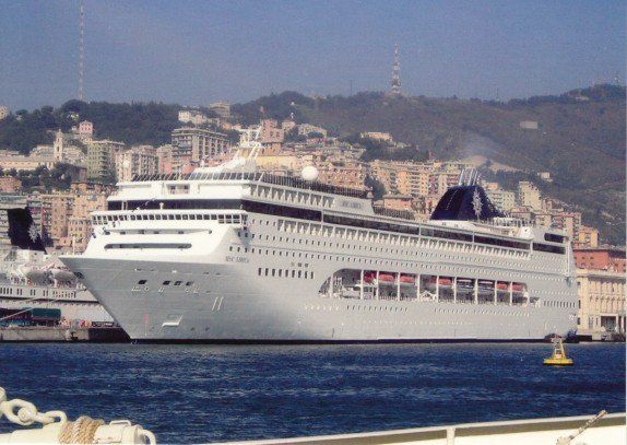 Cartoline postali: MSC Lirica – Usato da Zuerich venduto da OceanLinerPostcards